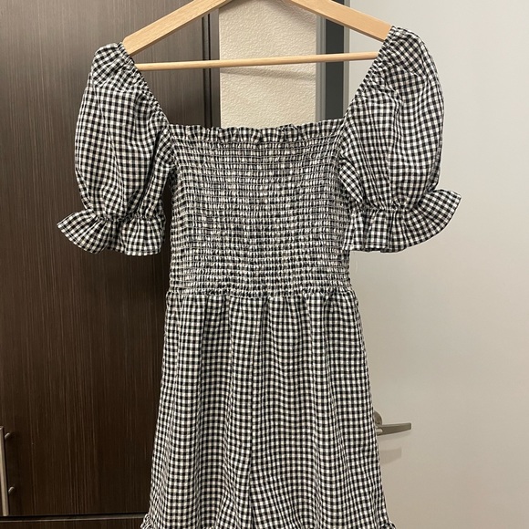 Gingham Romper - Picture 2 of 3